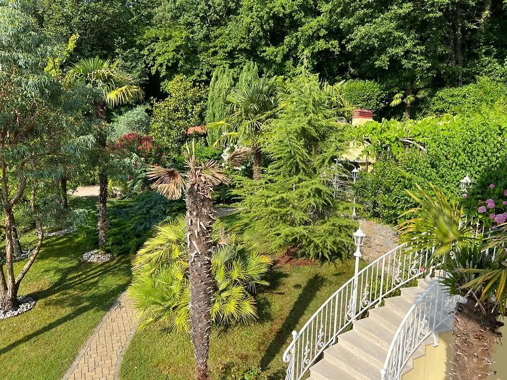 Villa Mona Lisa Lovran - Croatia 0*,  קרואטיה