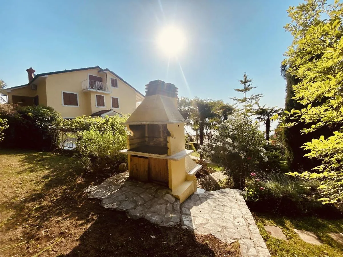 Villa Mona Lisa Lovran - Croatia דירה