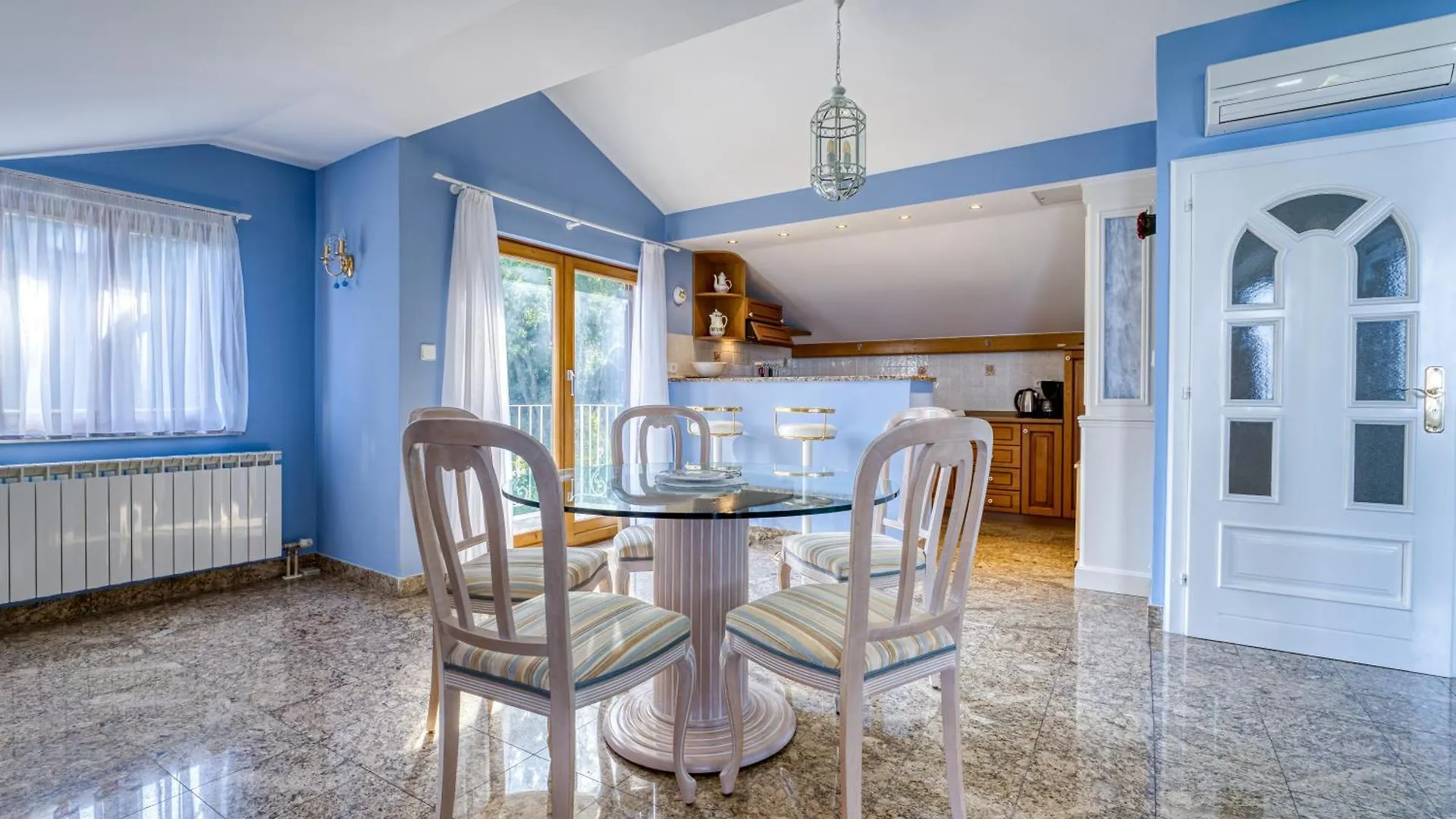 Villa Mona Lisa Lovran - Croatia